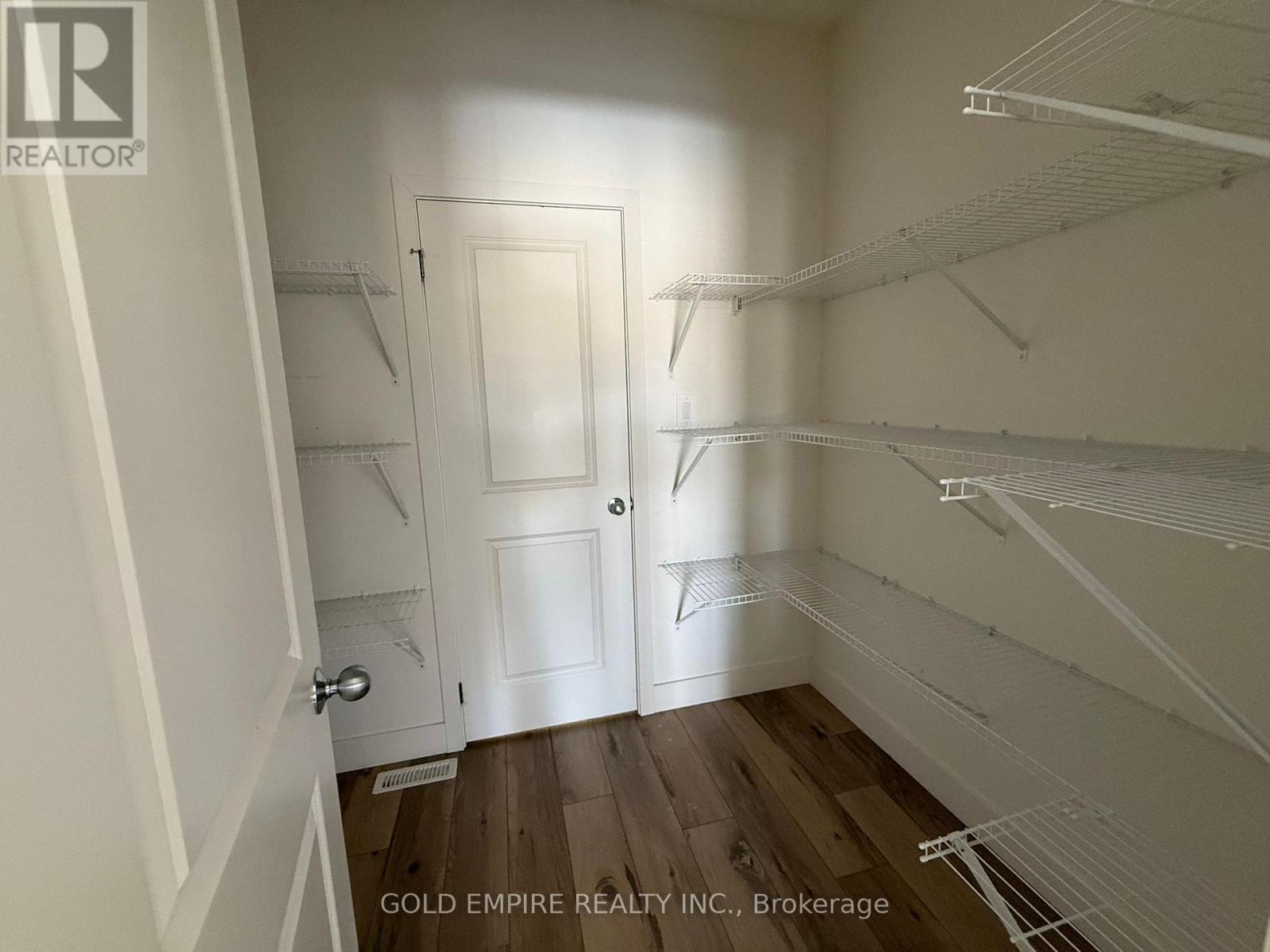 Upper - 1612 Capri Crescent, London North, Ontario  N6G 3P2 - Photo 8 - X12830334