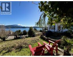 609 GLEN ROAD, Gibsons, British Columbia