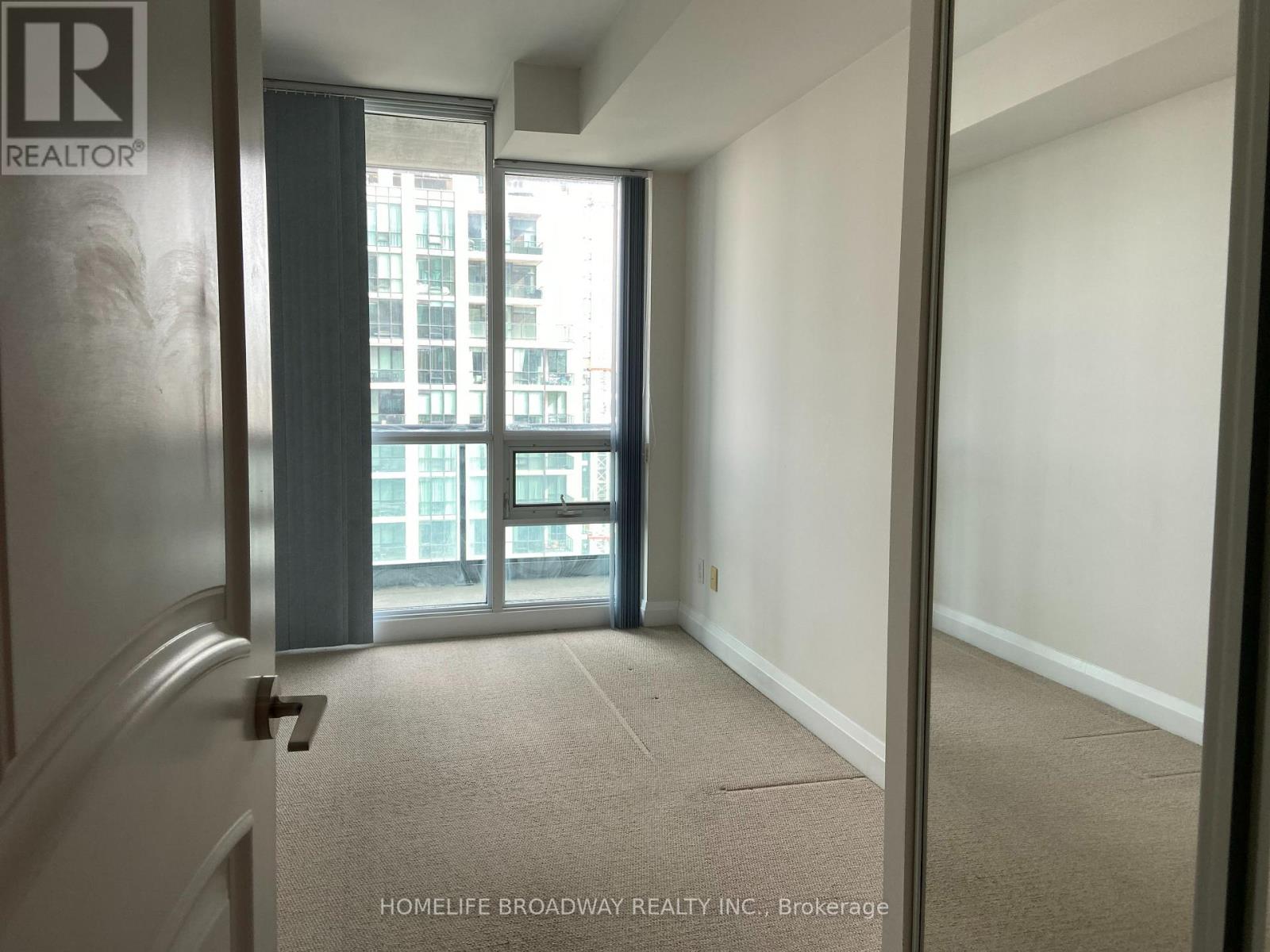 3606 - 16 Harbour Street, Toronto, Ontario  M5J 2Z7 - Photo 10 - C12830312