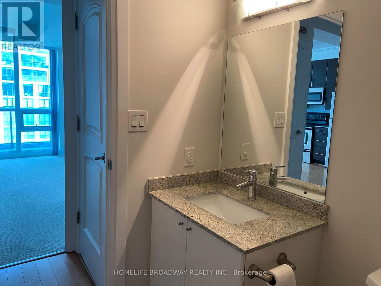 3606 - 16 Harbour Street, Toronto, Ontario  M5J 2Z7 - Photo 13 - C12830312