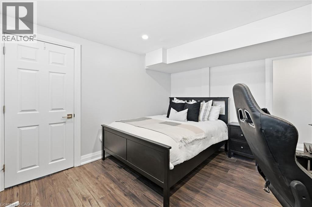 2112 Cavendish Drive, Burlington, Ontario  L7P 1Z3 - Photo 39 - 40808402