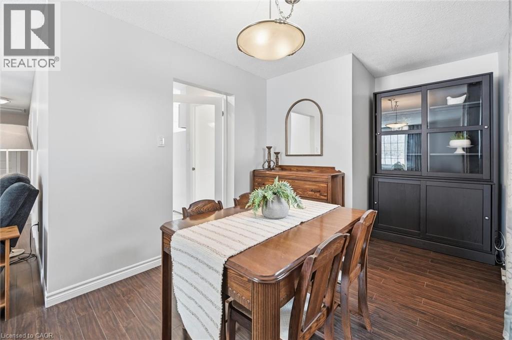 2112 Cavendish Drive, Burlington, Ontario  L7P 1Z3 - Photo 12 - 40808402