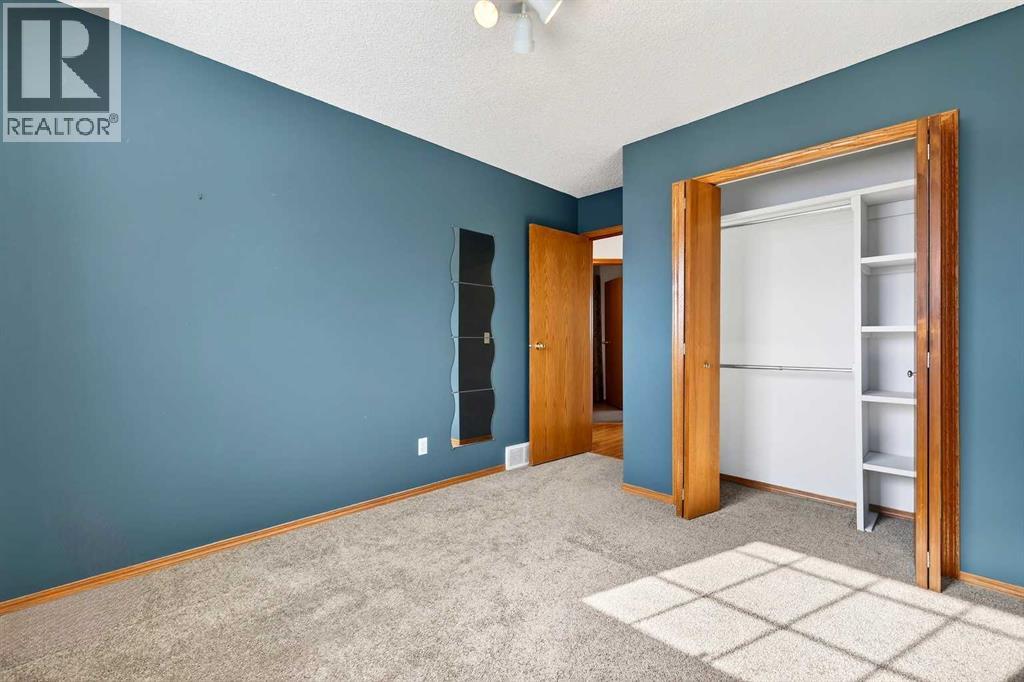 1208 Sunvista Way Se, Calgary, Alberta  T2X 3G1 - Photo 26 - A2289466