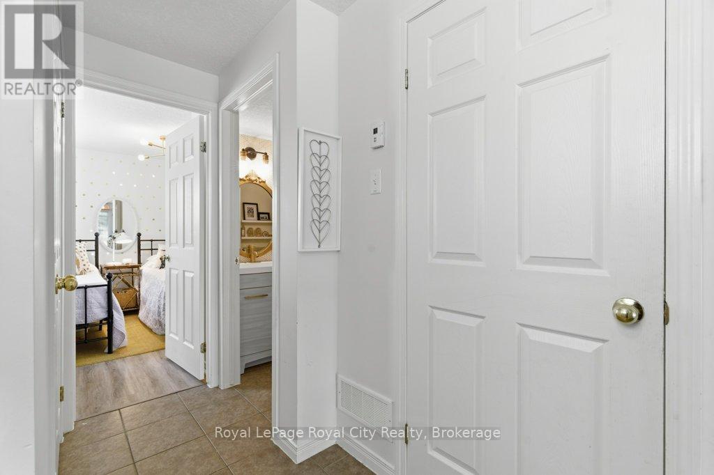 104 - 35 Mountford Drive, Guelph, Ontario  N1E 0G6 - Photo 15 - X12823528