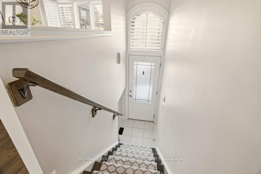 4174 Galileo Common, Burlington, Ontario  L7L 0G7 - Photo 25 - W12797346