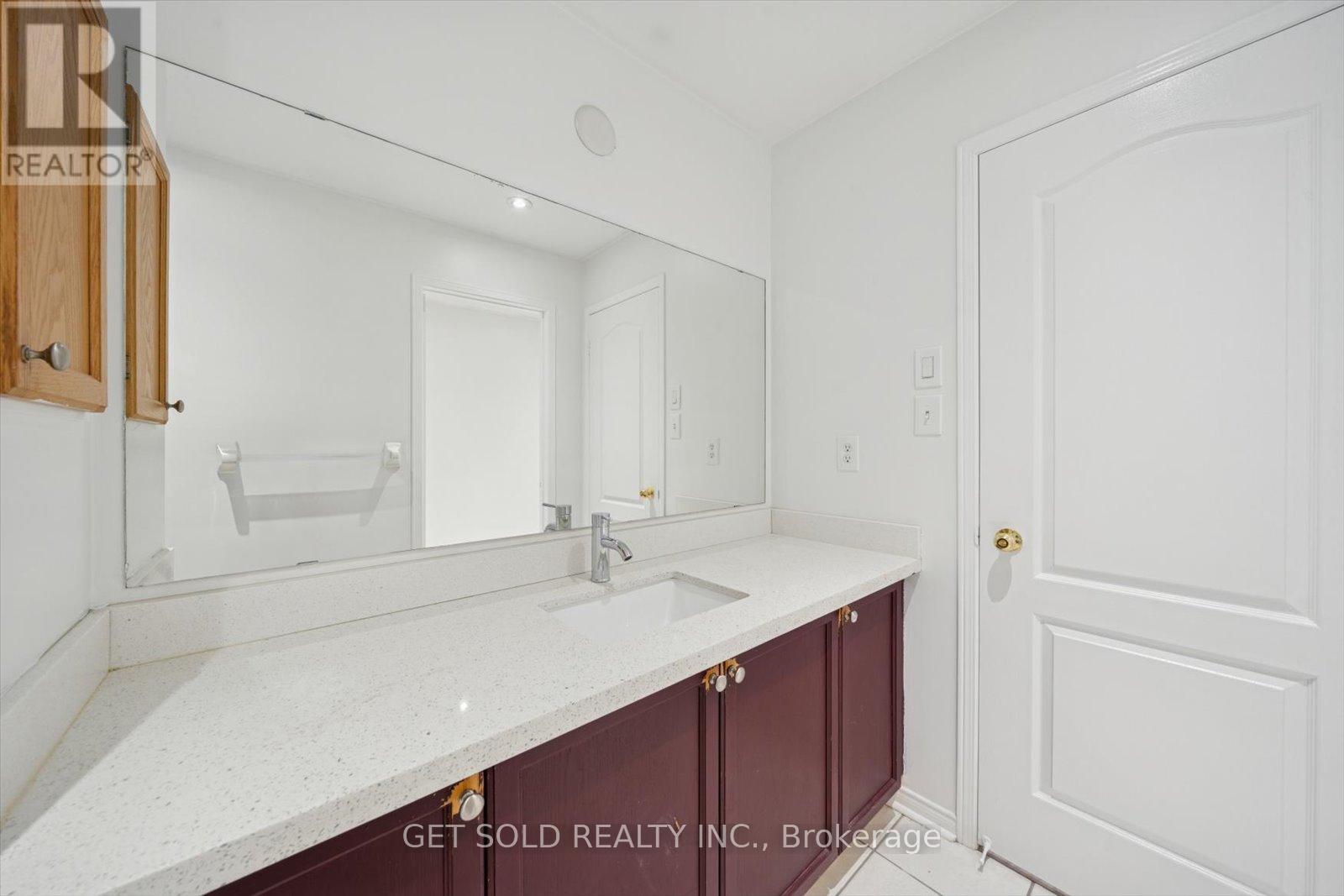 36 Field Thistle Drive, Brampton, Ontario  L6R 3A8 - Photo 25 - W12830316