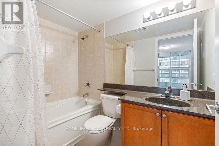 1204 - 33 Elm Drive W, Mississauga, Ontario  L5B 4M2 - Photo 10 - W12830320