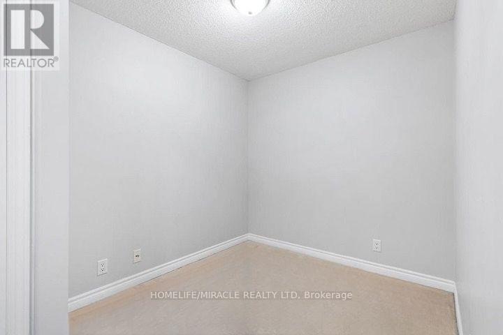 1204 - 33 Elm Drive W, Mississauga, Ontario  L5B 4M2 - Photo 11 - W12830320