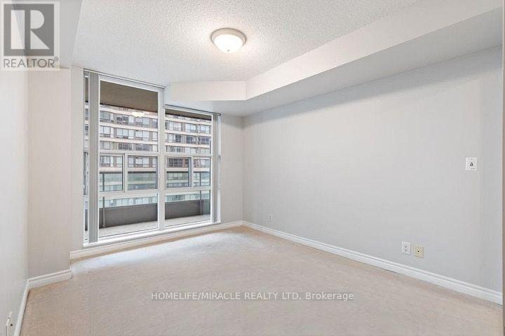 1204 - 33 Elm Drive W, Mississauga, Ontario  L5B 4M2 - Photo 12 - W12830320