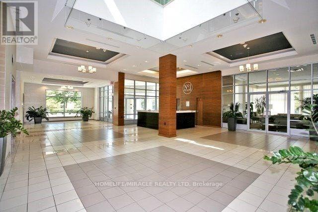 1204 - 33 Elm Drive W, Mississauga, Ontario  L5B 4M2 - Photo 19 - W12830320