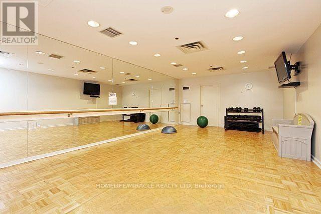 1204 - 33 Elm Drive W, Mississauga, Ontario  L5B 4M2 - Photo 21 - W12830320