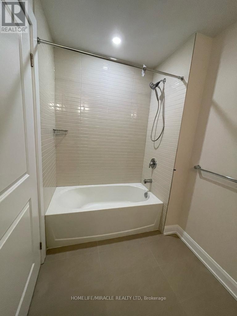 301 - 3220 William Colston Avenue, Oakville, Ontario  L6H 7X9 - Photo 20 - W12830332