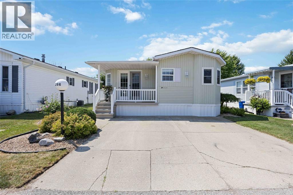5700 Blackwell Sideroad Unit# 266, Sarnia, Ontario  N7W 1B7 - Photo 2 - 26004216