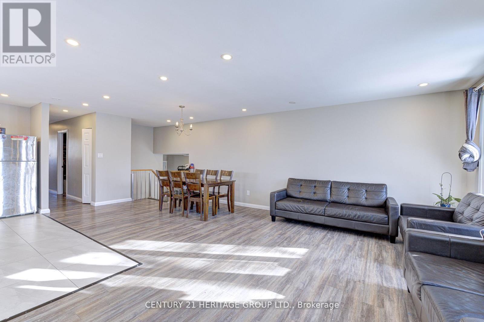 92 Horning Drive, Hamilton, Ontario  L9C 6L1 - Photo 22 - X12830308