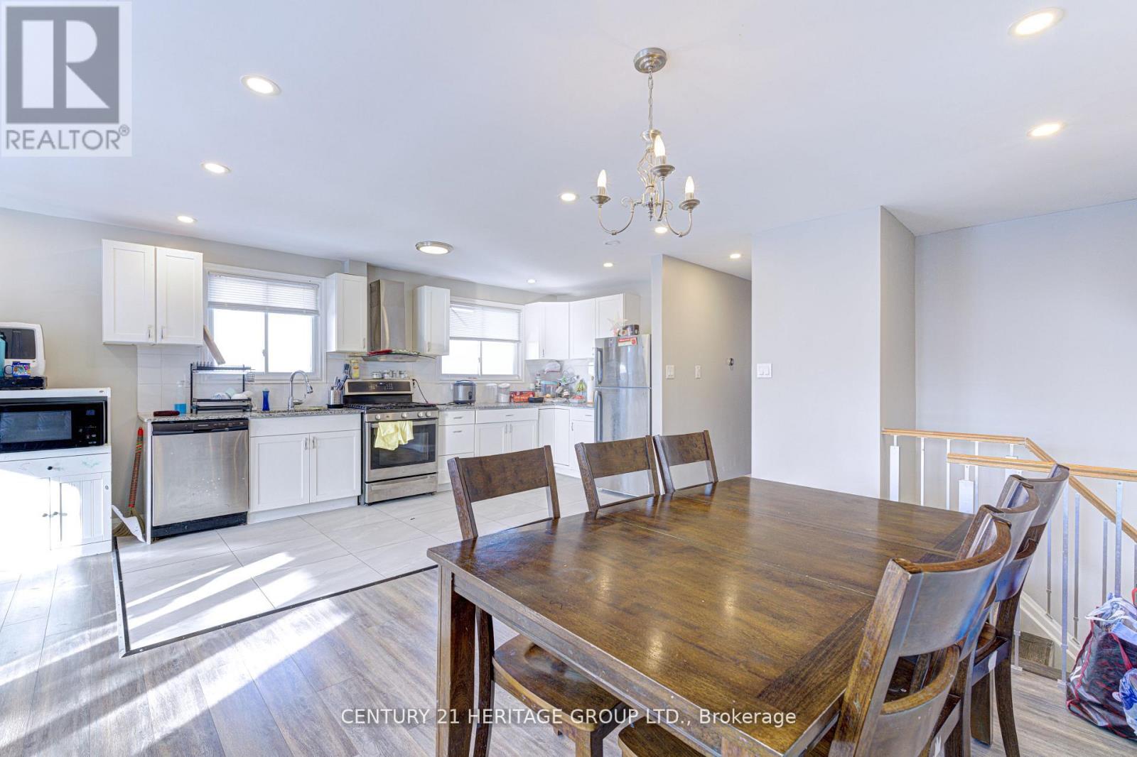 92 Horning Drive, Hamilton, Ontario  L9C 6L1 - Photo 26 - X12830308