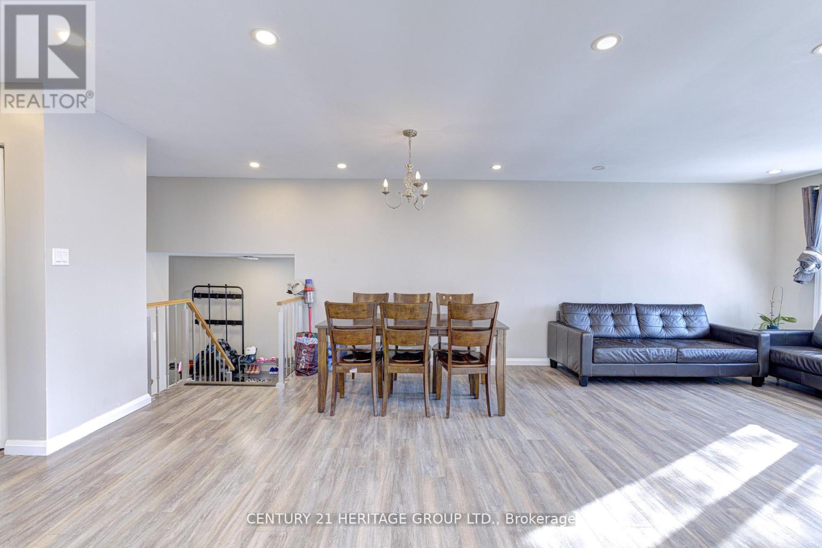 92 Horning Drive, Hamilton, Ontario  L9C 6L1 - Photo 28 - X12830308