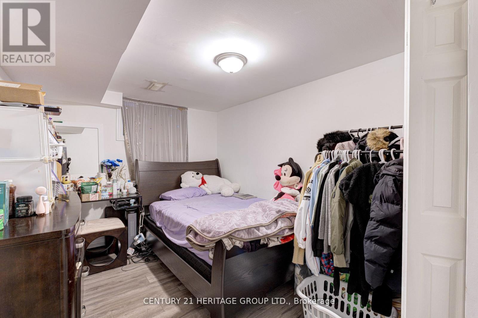 92 Horning Drive, Hamilton, Ontario  L9C 6L1 - Photo 31 - X12830308