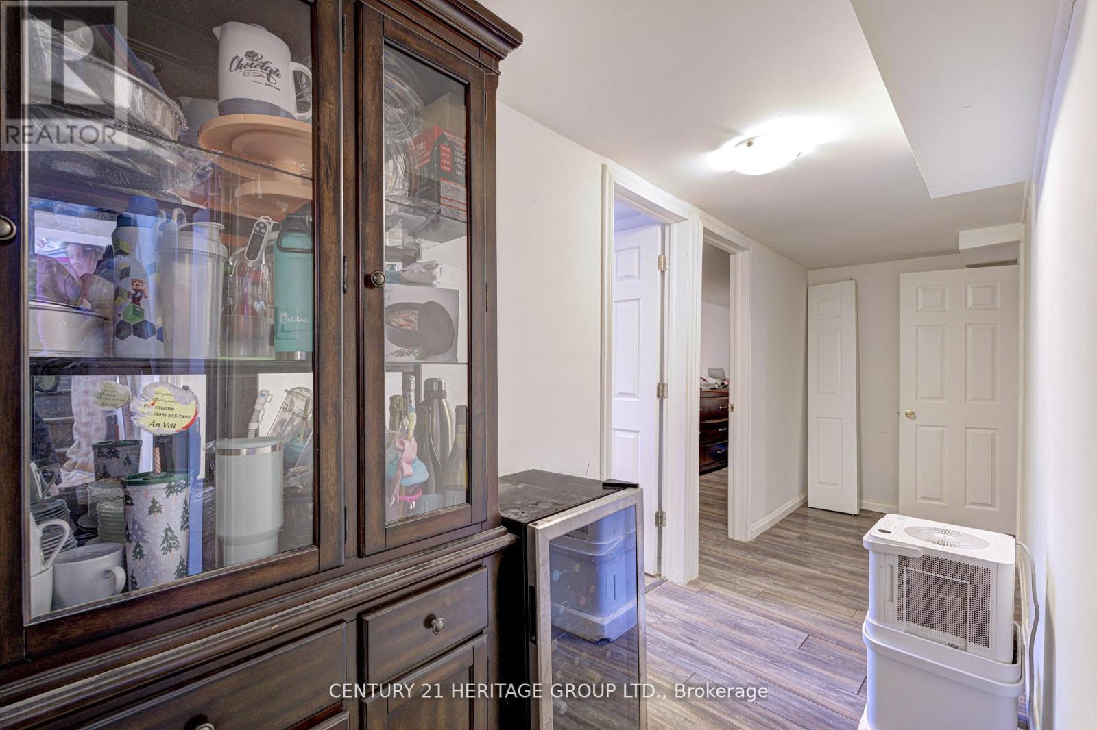 92 Horning Drive, Hamilton, Ontario  L9C 6L1 - Photo 32 - X12830308