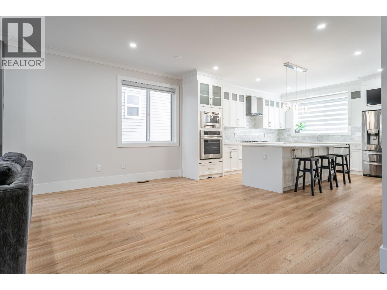 3409 Victoria Drive, Coquitlam, British Columbia V3B 2V5 - Photo 14 - R3094329