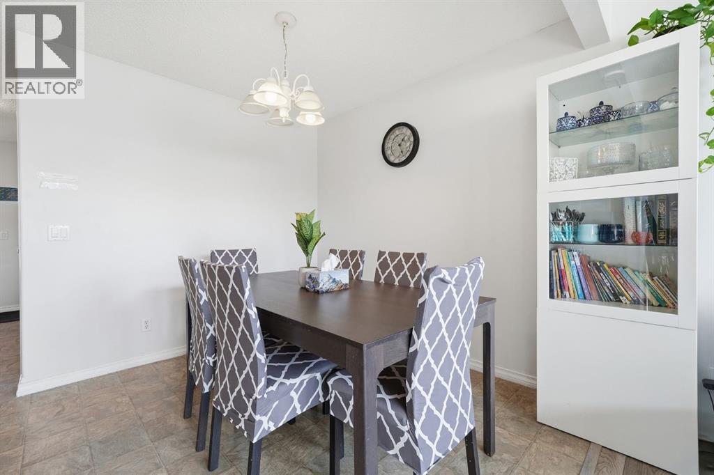 49 Royal Birch Mount Nw, Calgary, Alberta  T3G 5W7 - Photo 10 - A2285195