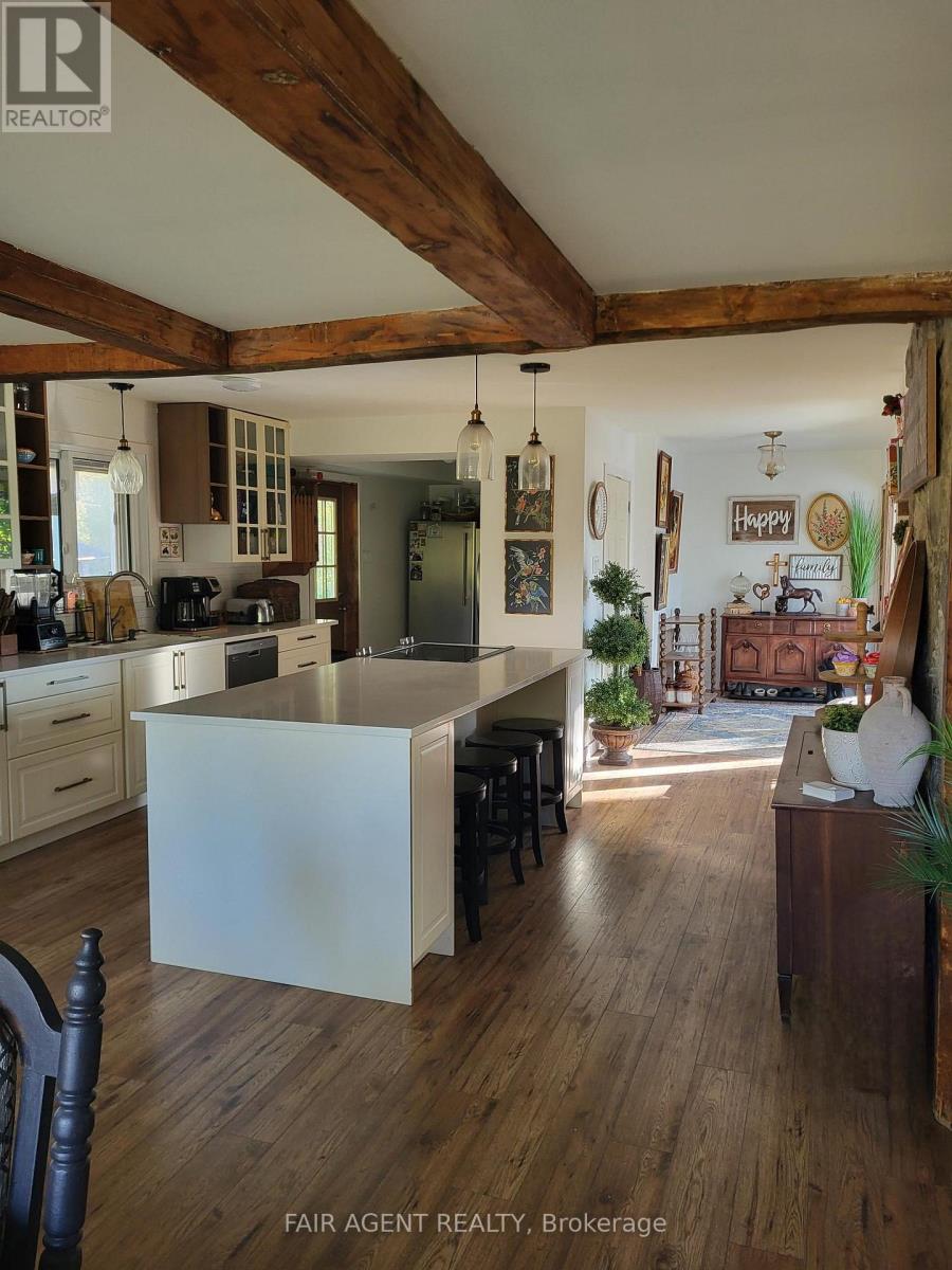 591 Concession 4 Road, Alfred And Plantagenet, Ontario  K0B 1L0 - Photo 9 - X12830366