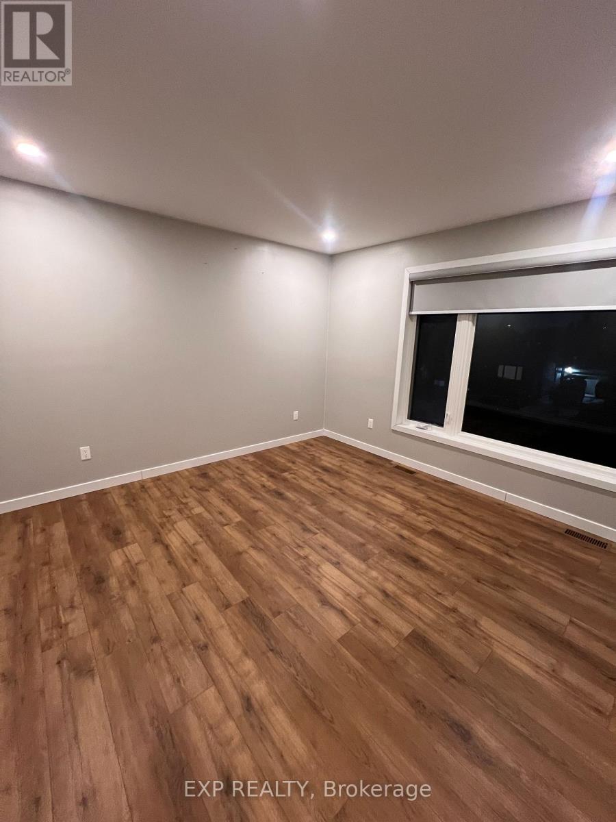 A - 1371 Maxime Street, Ottawa, Ontario  K1B 3L2 - Photo 16 - X12755932