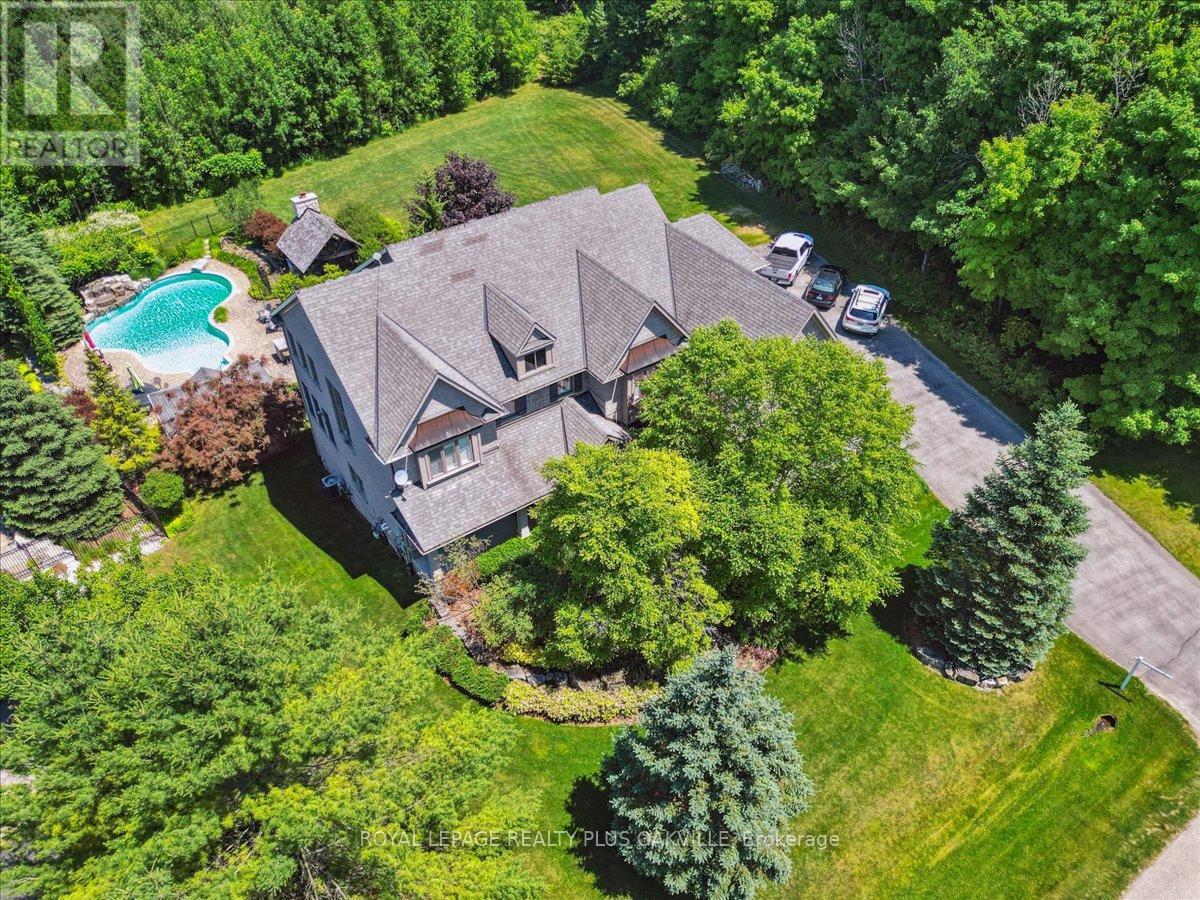 11365 Taylor Court, Milton, Ontario  L0P 1B0 - Photo 2 - W12472039