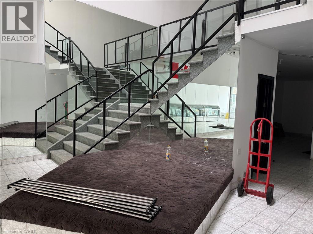 516 Dundas Street, Woodstock, Ontario  N4S 1C5 - Photo 6 - 40808441