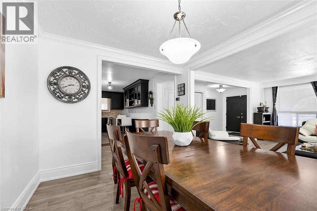 28 Tara Court, Hamilton, Ontario  L8K 6E6 - Photo 11 - 40808435