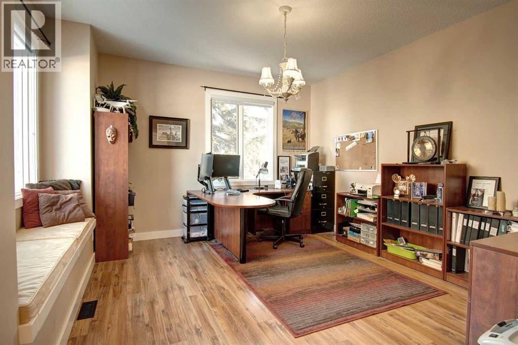 274181 Range Road 23, Rural Rocky View County, Alberta  T4B 4N8 - Photo 11 - A2288071