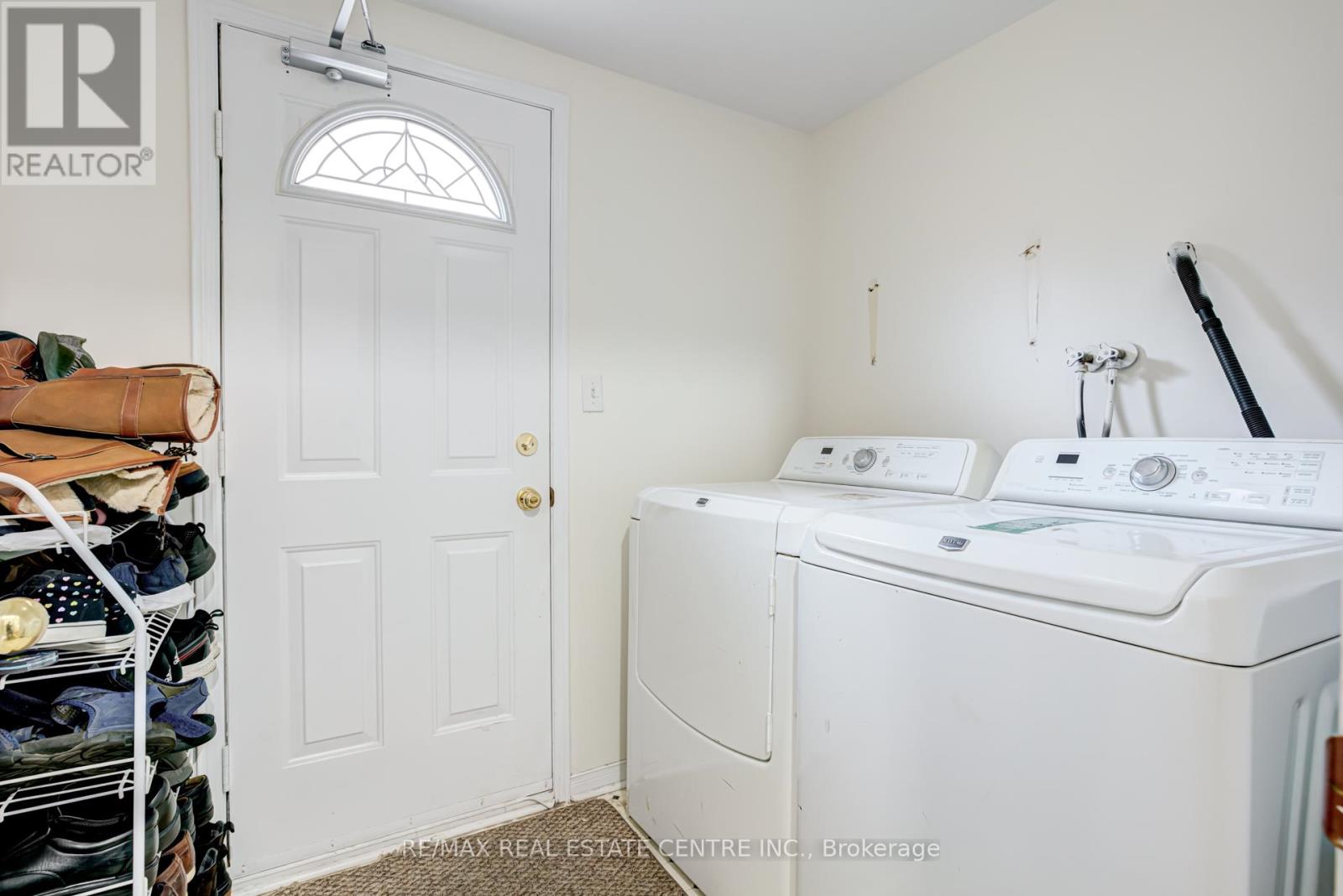 Upper - 5418 Loonlake Avenue, Mississauga, Ontario  L5V 2E1 - Photo 27 - W12830350