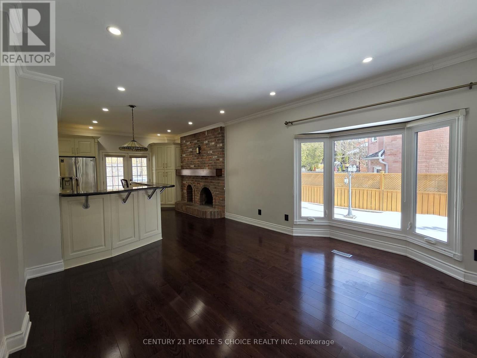 1714 Covington Terrace, Mississauga, Ontario  L5M 3M4 - Photo 9 - W12830362