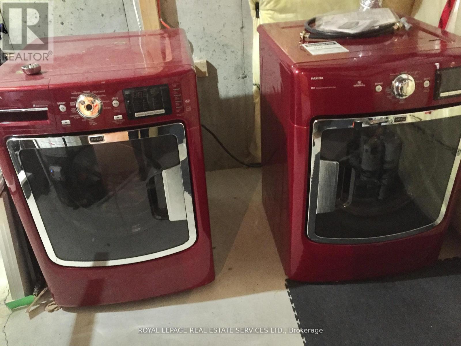 576 Murray Meadows Place, Milton, Ontario  L9T 8L8 - Photo 4 - W12830368