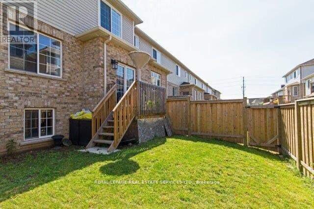 576 Murray Meadows Place, Milton, Ontario  L9T 8L8 - Photo 5 - W12830368