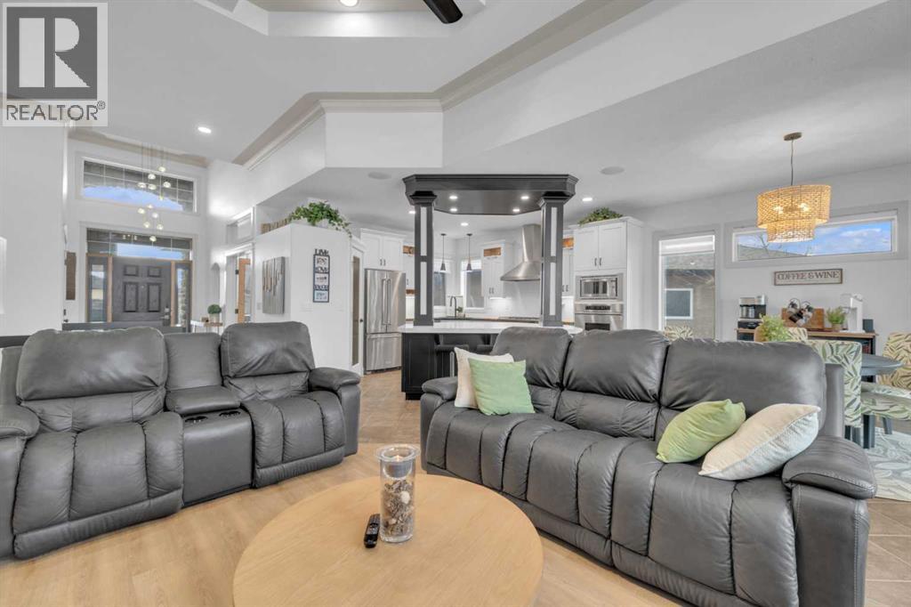 30 Law Close, Red Deer, Alberta  T4R 3K2 - Photo 9 - A2288209