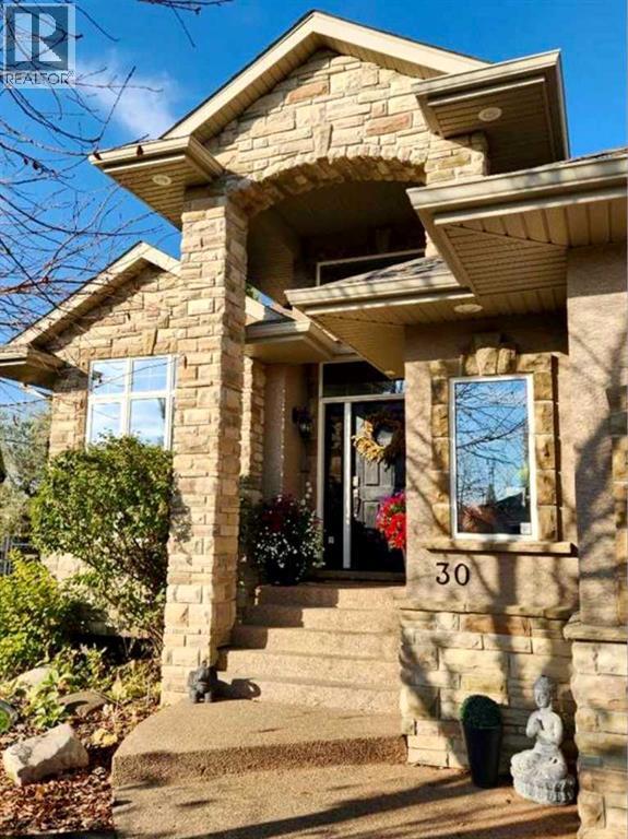 30 Law Close, Red Deer, Alberta  T4R 3K2 - Photo 47 - A2288209