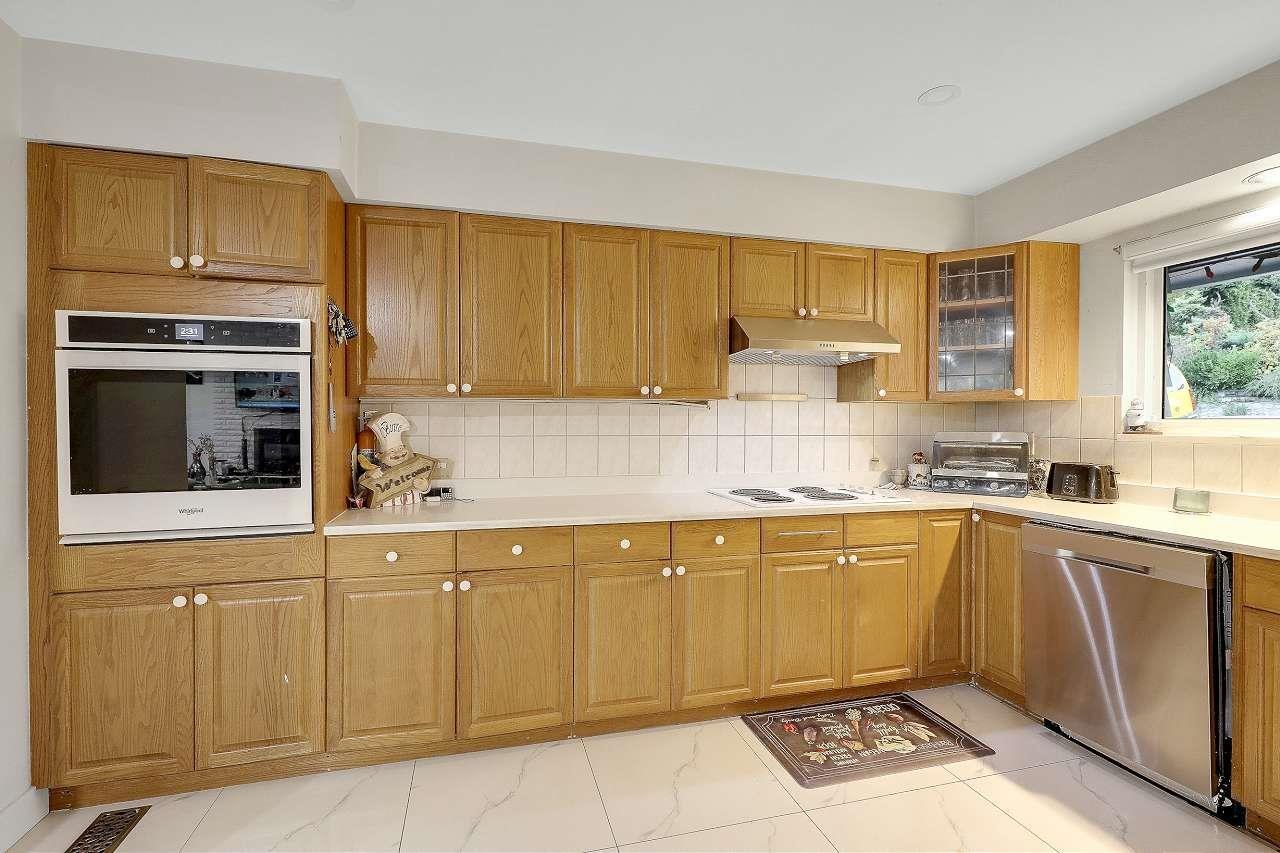 7985 Modesto Drive, Delta, British Columbia  V4C 4A9 - Photo 11 - R3063421