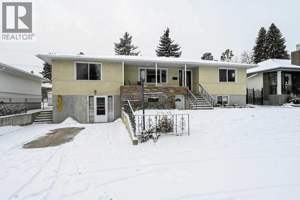 1455 Russell Road NE, Calgary, Alberta