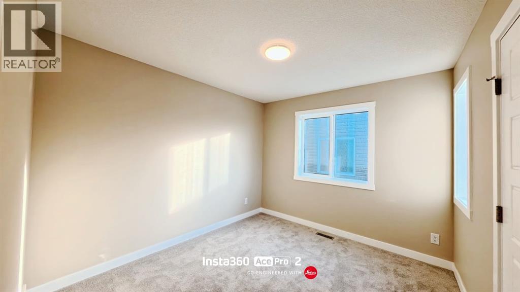 91 Waterford Mews, Chestermere, Alberta  T1X 3B7 - Photo 15 - A2275169