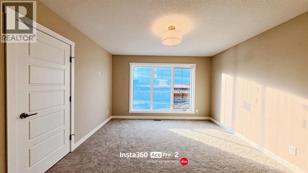 91 Waterford Mews, Chestermere, Alberta  T1X 3B7 - Photo 16 - A2275169