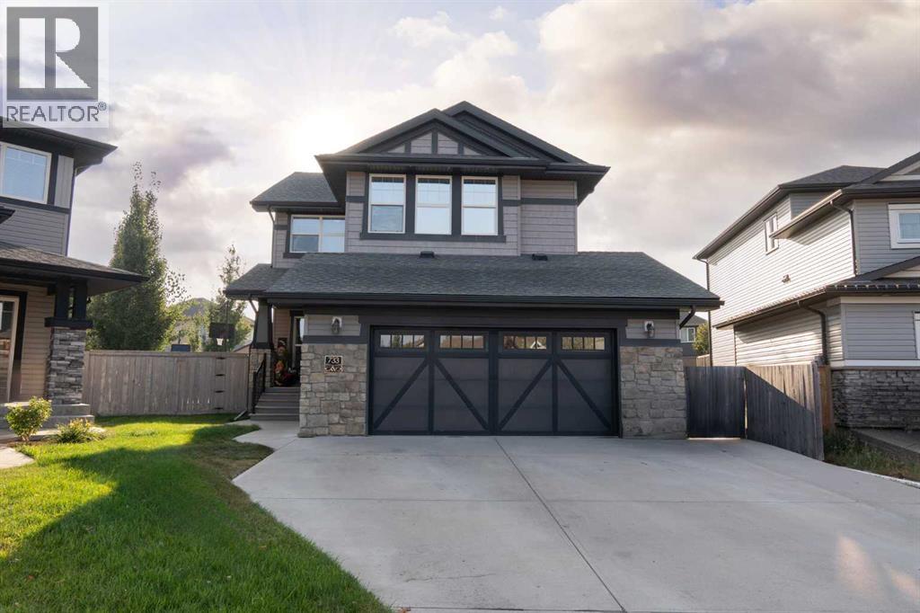 733 Twinriver Loop W, Lethbridge, Alberta  T1J 5E1 - Photo 1 - A2282455