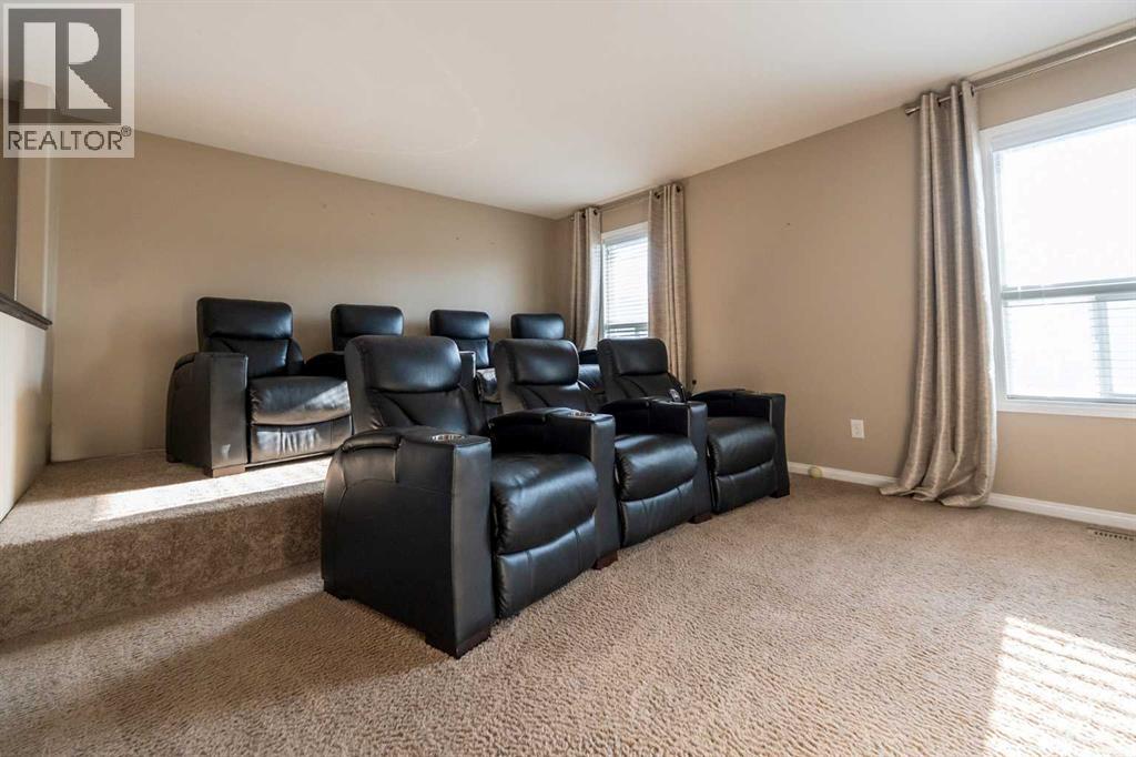 733 Twinriver Loop W, Lethbridge, Alberta  T1J 5E1 - Photo 29 - A2282455