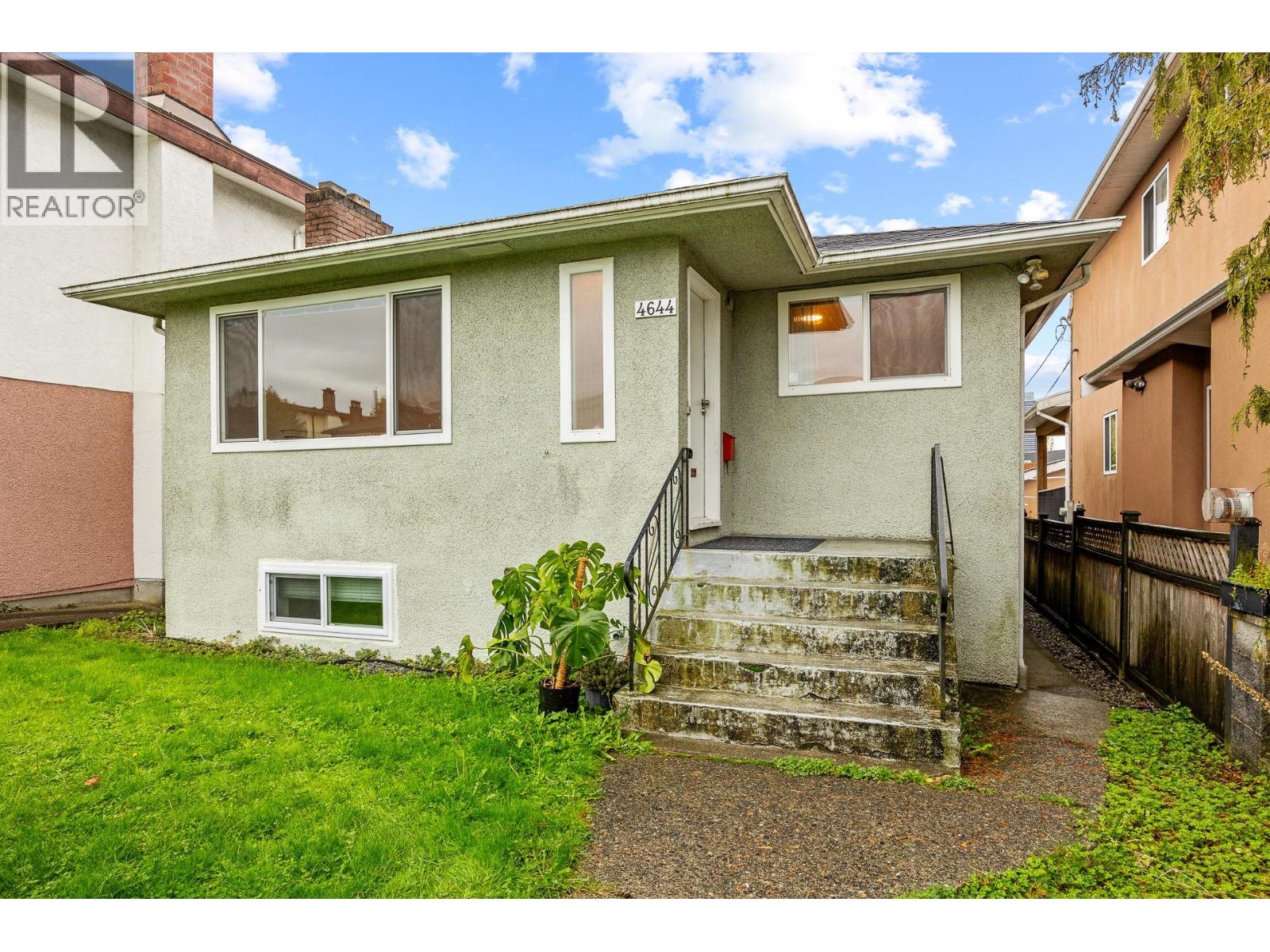 4644 Union Street, Burnaby, British Columbia  V5C 2Y3 - Photo 4 - R3094380