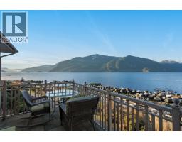 7 BEACH DRIVE, West Vancouver, British Columbia