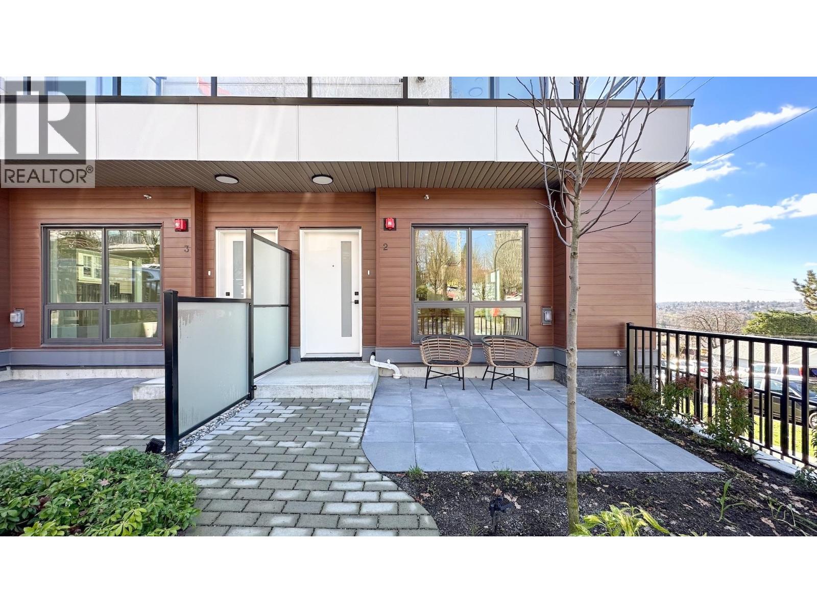 2 3800 Pender Street, Burnaby, British Columbia  V5C 2L5 - Photo 4 - R3094367