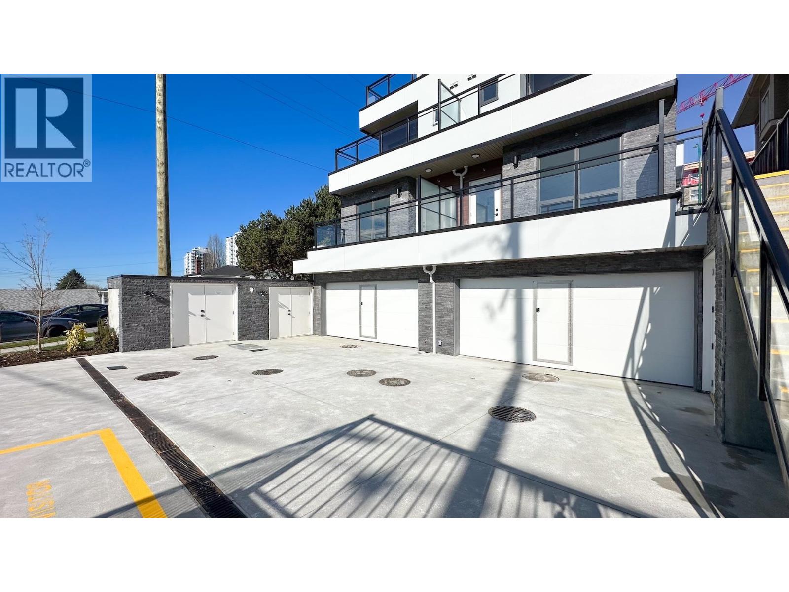 2 3800 Pender Street, Burnaby, British Columbia  V5C 2L5 - Photo 31 - R3094367