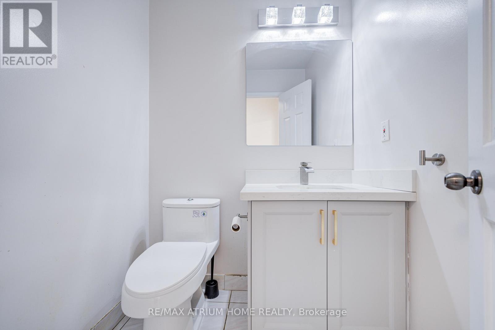 48 Whitehorn Crescent, Toronto, Ontario  M2J 3B1 - Photo 11 - C12830384