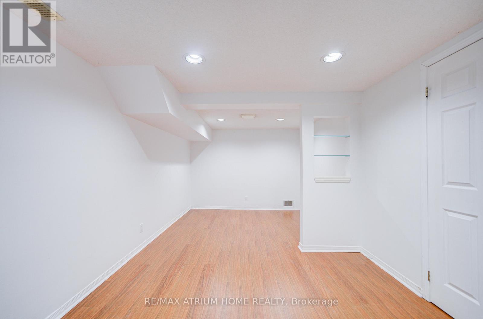 48 Whitehorn Crescent, Toronto, Ontario  M2J 3B1 - Photo 23 - C12830384