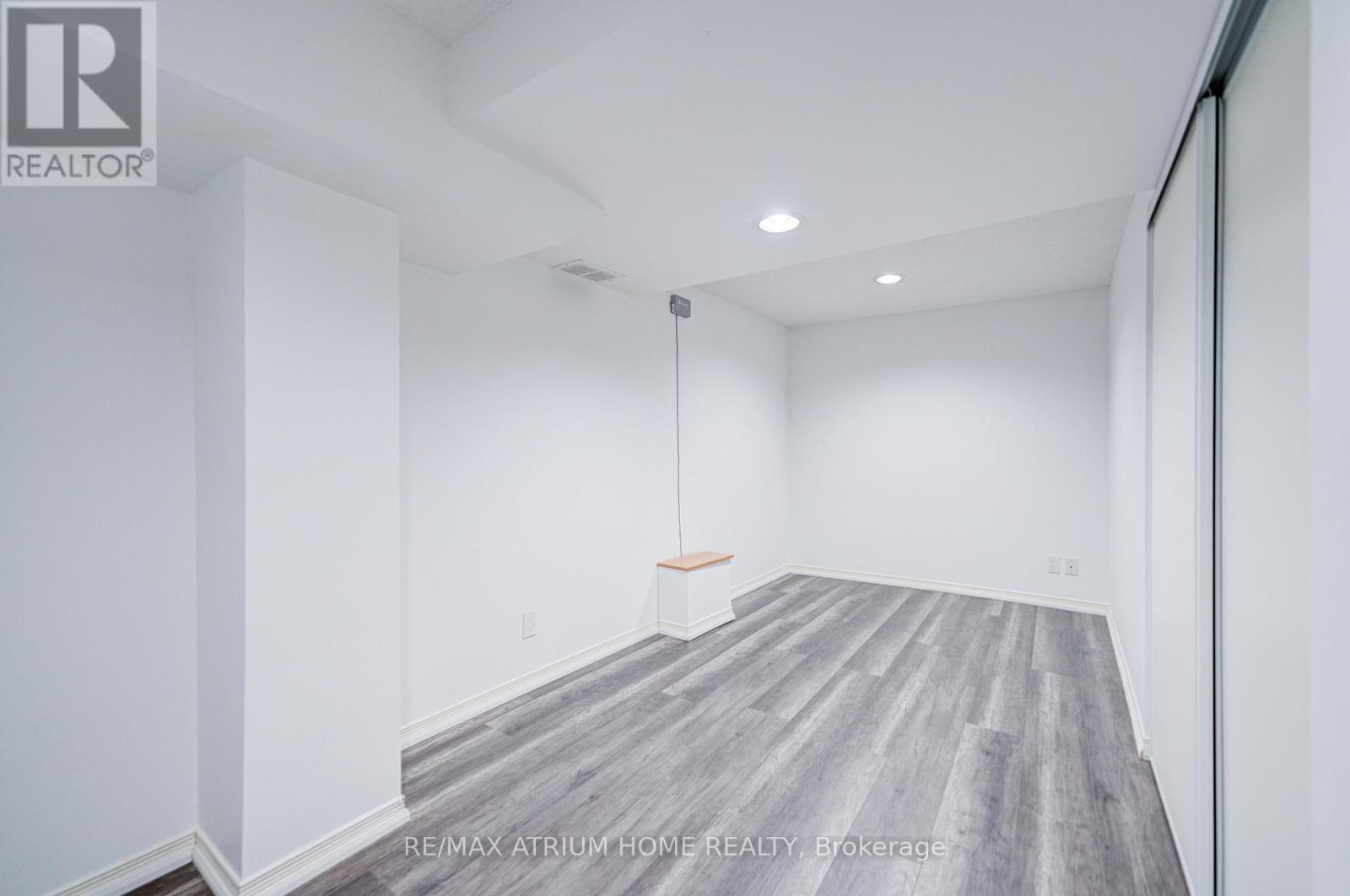 48 Whitehorn Crescent, Toronto, Ontario  M2J 3B1 - Photo 31 - C12830384