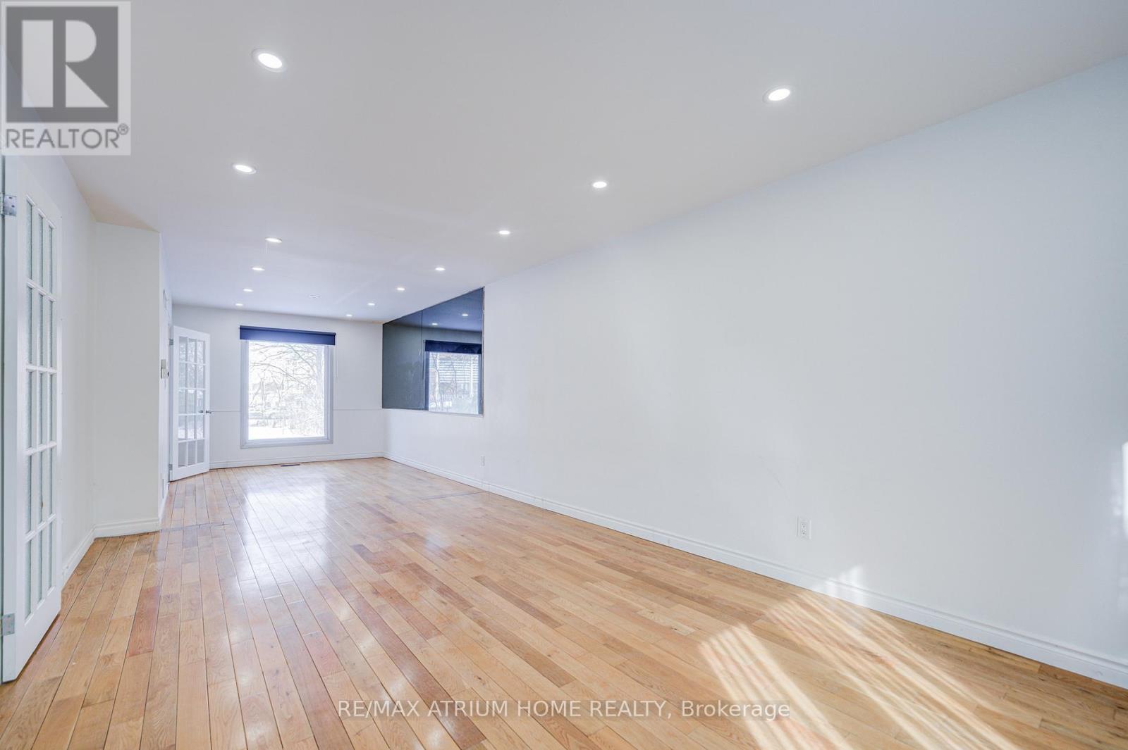 48 Whitehorn Crescent, Toronto, Ontario  M2J 3B1 - Photo 7 - C12830384